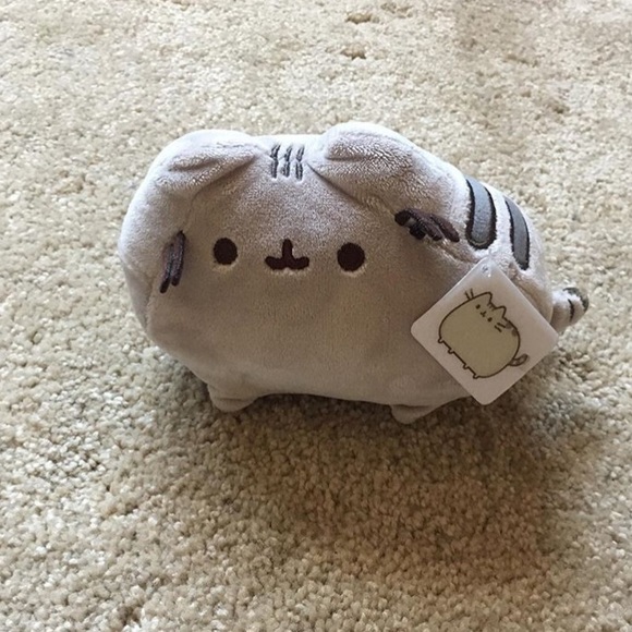 small pusheen plush